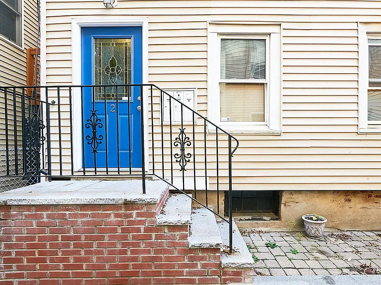 2 Bay State Pl #1 — Photo 12