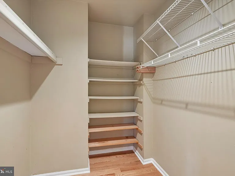 156 Eaton Dr — Photo 14