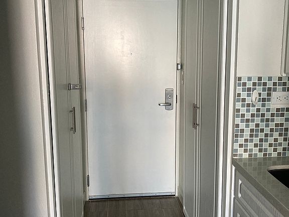 Hallway/ closet