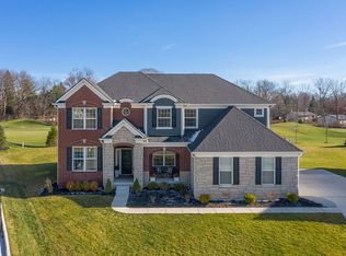 22510 Arcadia Blfs, South Lyon, MI 48178
