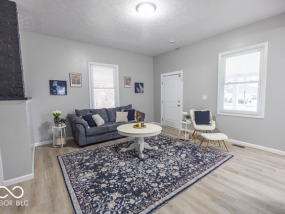 3rd image of 708 S Anderson St