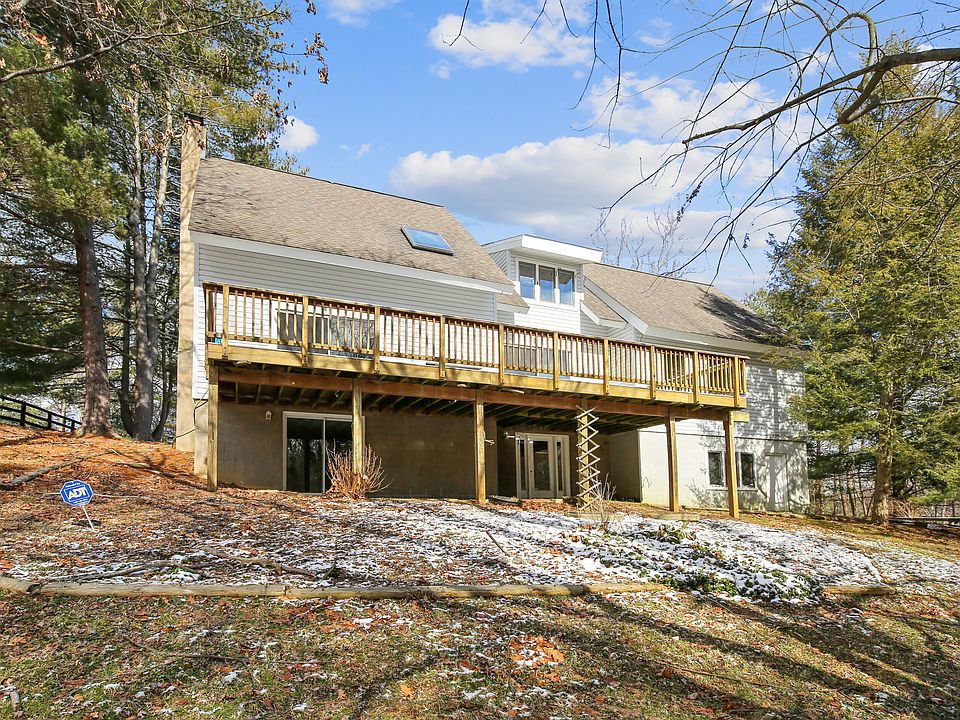 Exterior-Back Elevation-IMG_8200_02172022