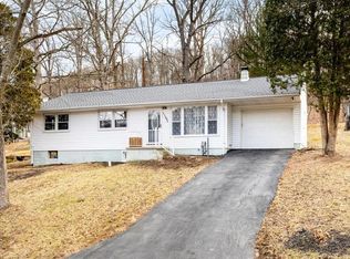 11004 Applewood Dr NW, Lavale, MD 21502