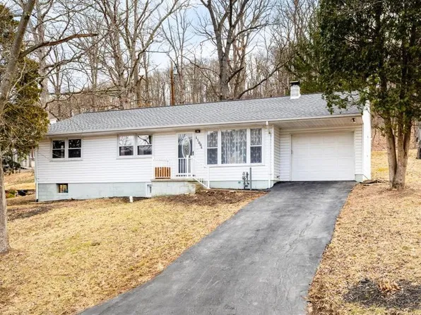 11004 Applewood Dr NW, Lavale, MD 21502