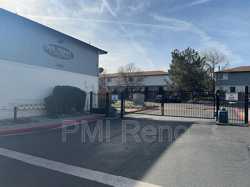 1st image of 1424 E 9th St Unit 6