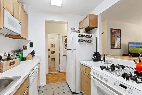 Rented by Stribling | media 11