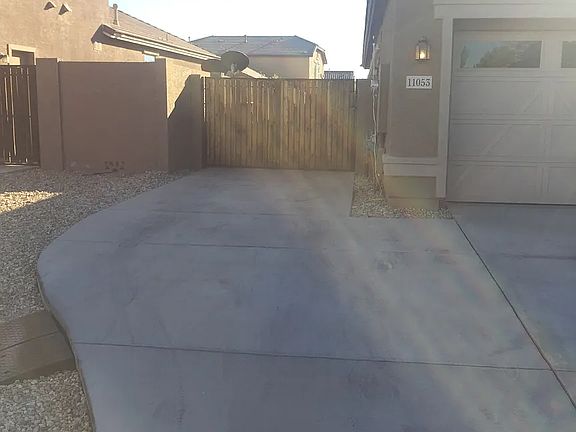 2nd image of 11053 E Shepperd Ave