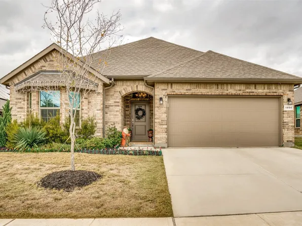 1804 Ruffian Rd, Granbury, TX 76049