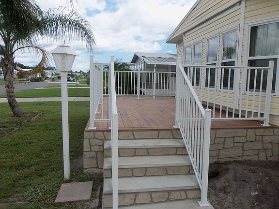 4th image of 1465 Barefoot Cir