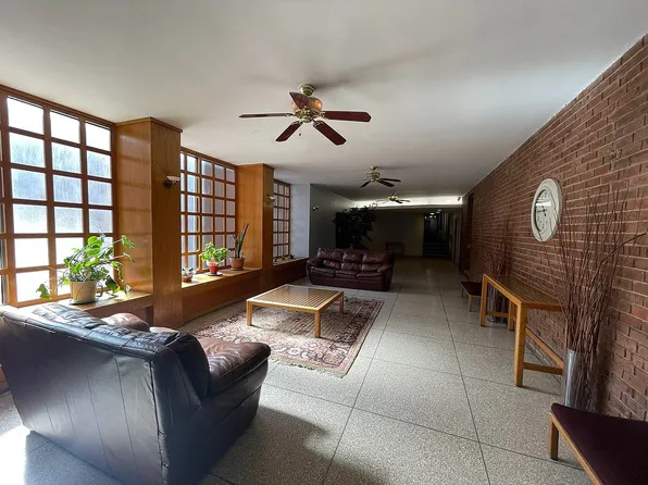 350 E 30th St APT 4W, New York, NY 10016