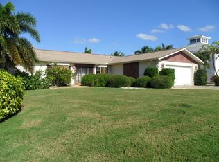 3724 Bayview Ave, Saint James City, FL 33956