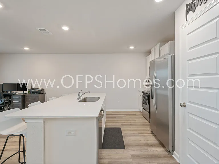 4623 Naval Ct — Photo 18