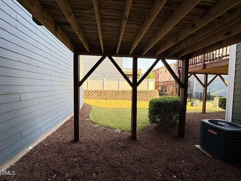 112 Brier Summit Pl — Photo 23