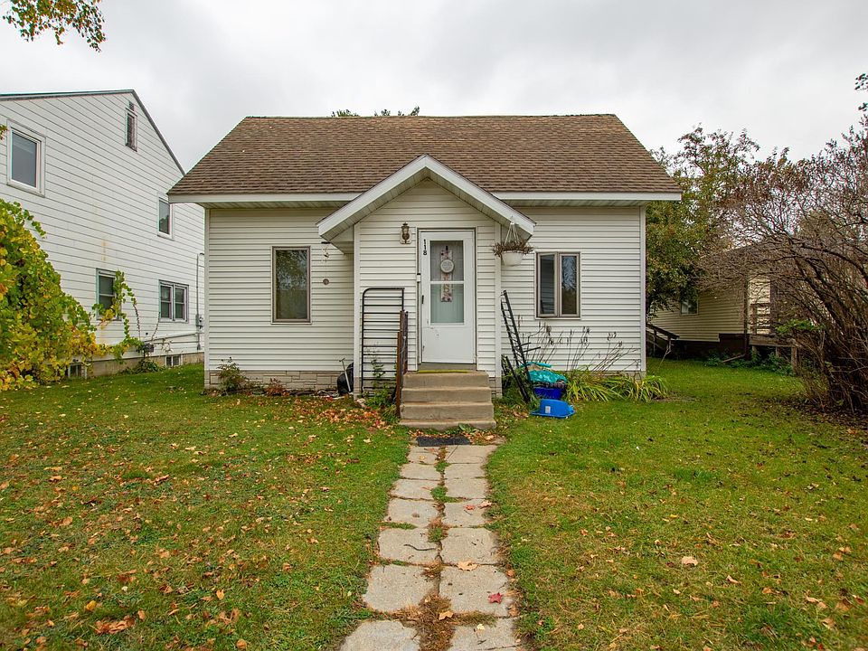 1st image of 118 Sand Lake Ave NW