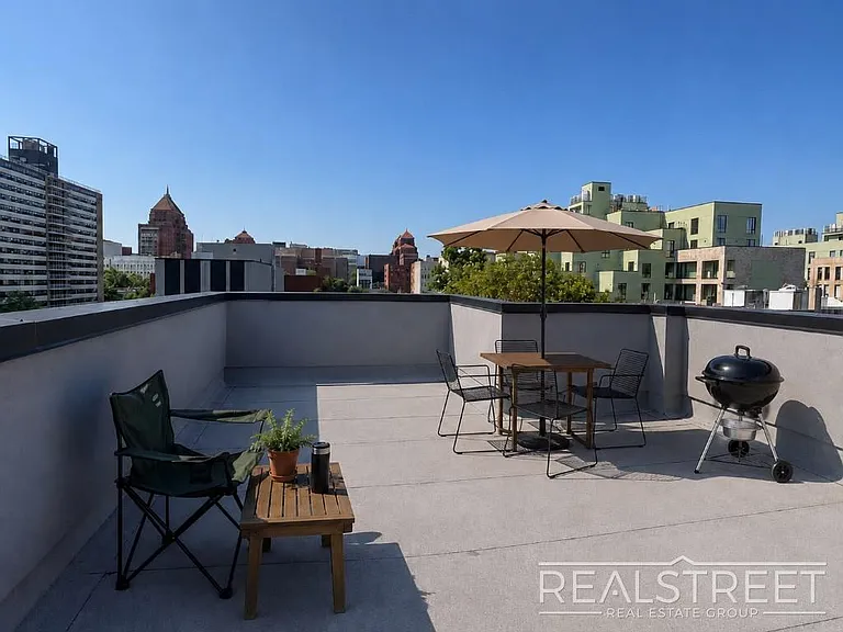 417 Rutland Rd #2F — Photo 11