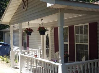 183 Barnard St, Boaz, AL 35957