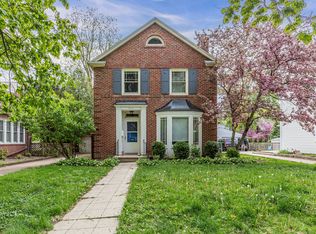 504 S Willis Ave, Champaign, IL 61821