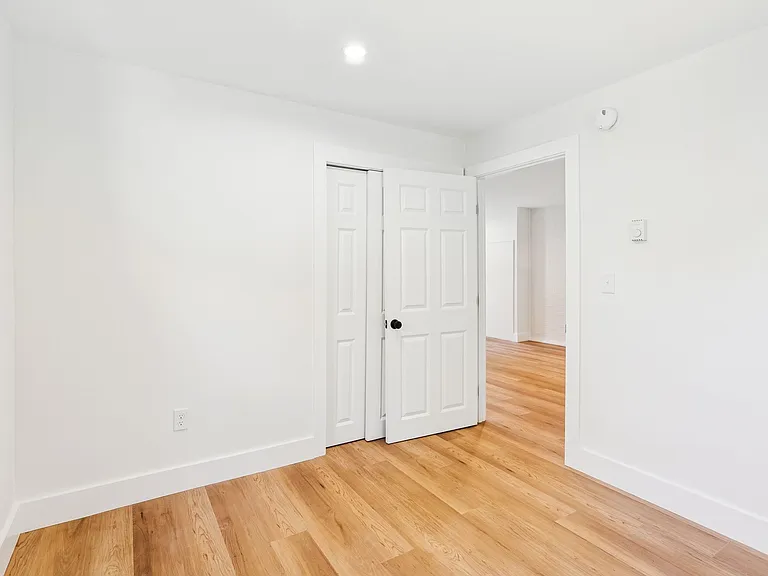 4 Carriage Hill Rd — Photo 11