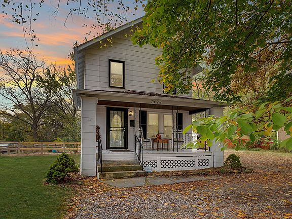 2nd image of 2679 Woodland Ave