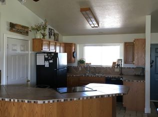 6049 W 4600 S, Hooper, UT 84315