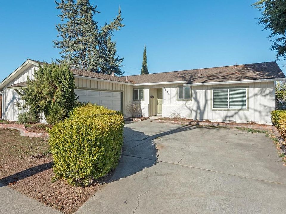 1st image of 4565 Strawberry Park Dr