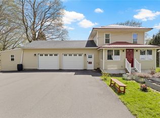 8132 Macy St, Sodus Pt, NY 14555