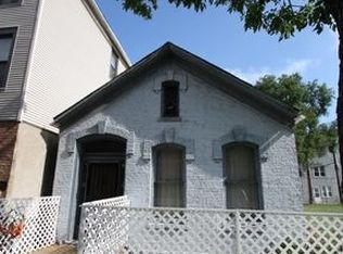 1117 W Chestnut St, Chicago, IL 60642