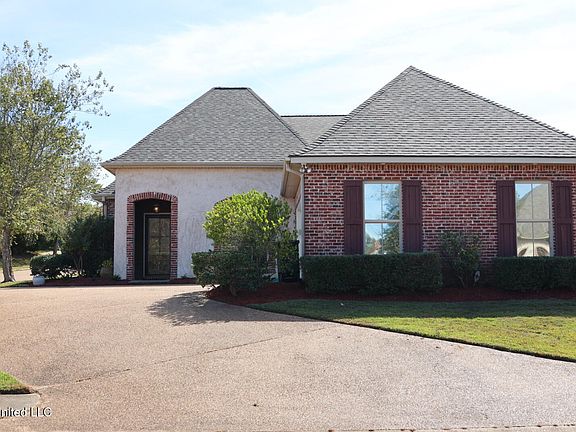 5th image of 406 Providence Dr