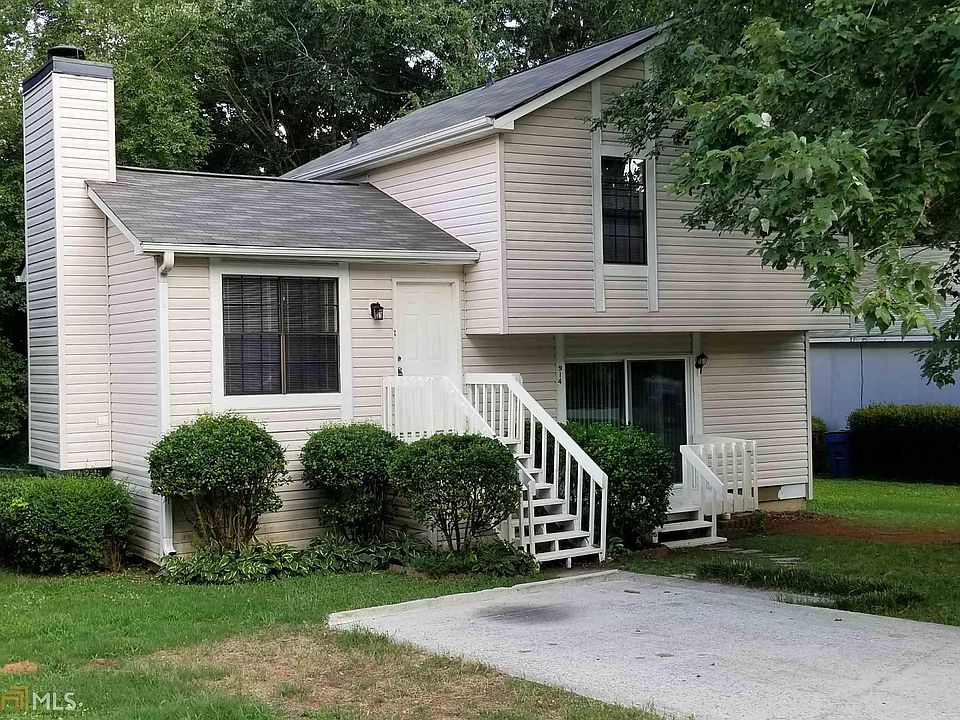 2nd image of 914 Brandon Hill Way