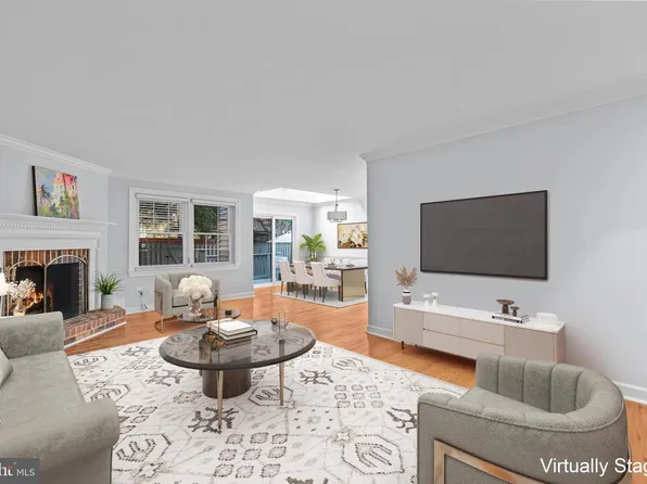 6261 Masefield Ct, Alexandria, VA 22304
