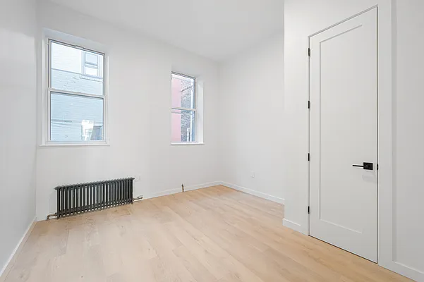 Rented by Ankor Management | media 12