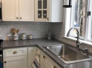 570 Dingle Rd, Worthington, MA 01098