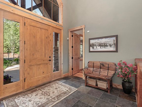 5th image of 532 TIMBERLAND Lane