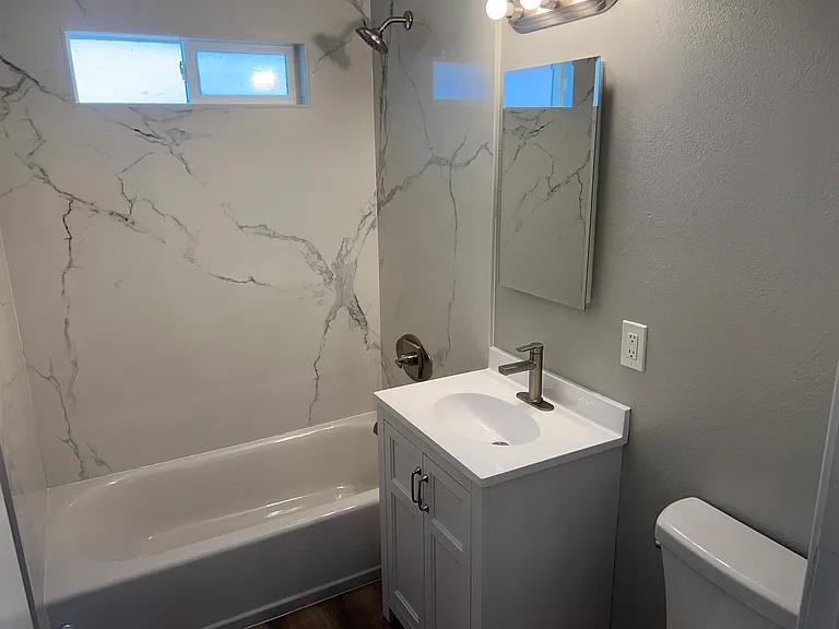 316 Bathroom_09112023