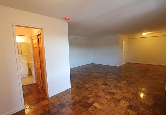 5th image of 18311 Hillside Ave APT 10A