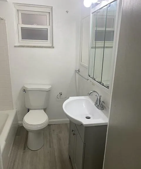 5435 Jackson St #3 — Photo 8