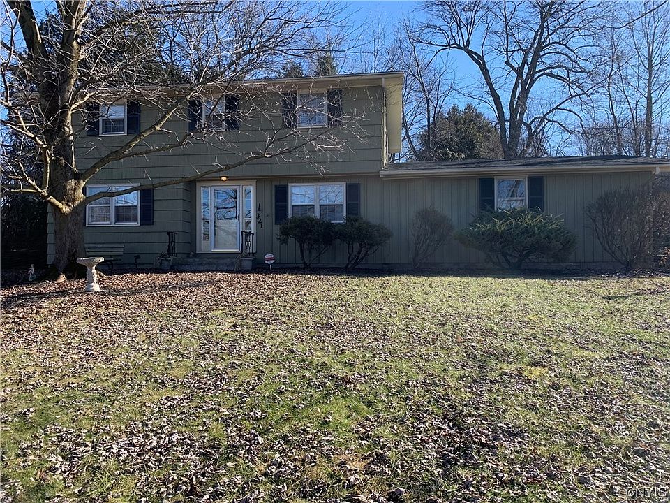1st image of 321 Southfield Dr