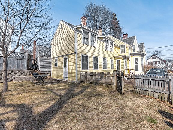 2nd image of 216 Center Street