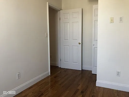 Rented by Corcoran | media 8