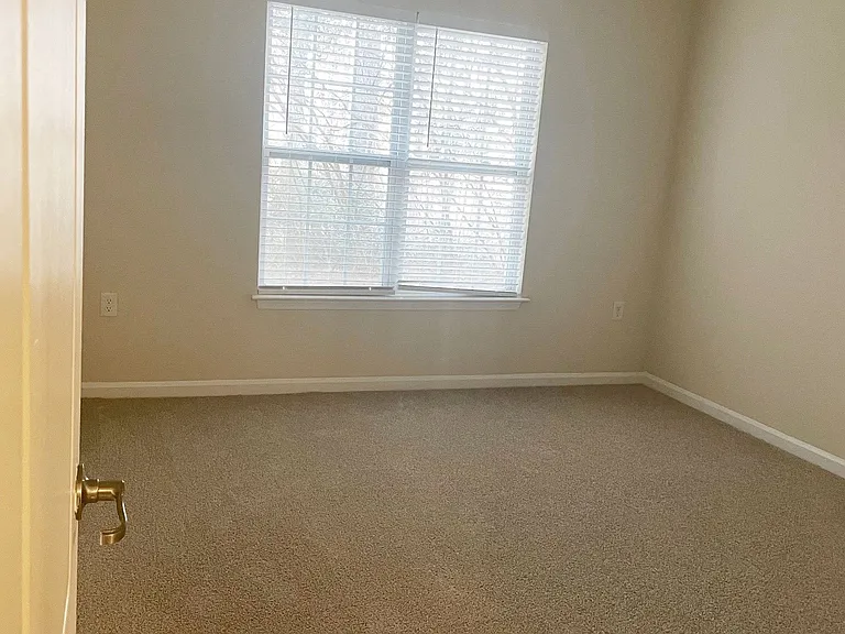 Clairmont at Farmgate — Photo 103
