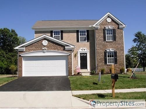 1st image of 67 Lobdell Dr