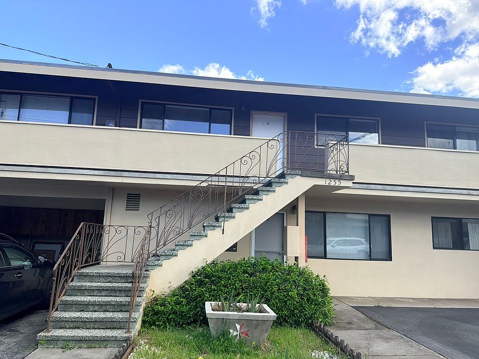 1st image of 1255 Arroyo Ave Unit 4