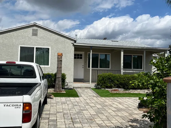 8808 Remick Ave, Sun Valley, CA 91352