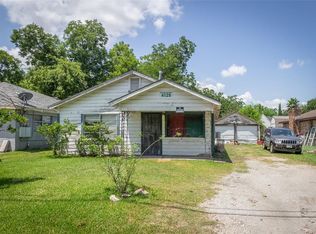 4129 Europa St, Houston, TX 77022