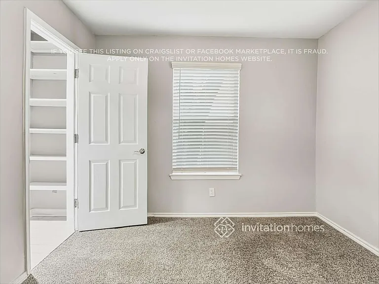 212 W 5th St — Photo 15