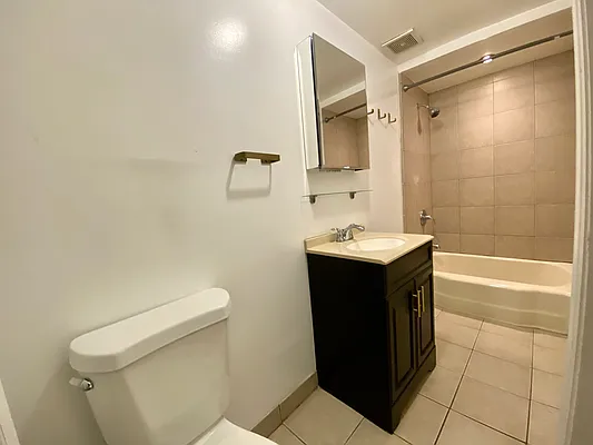 Rented by Corcoran | media 12