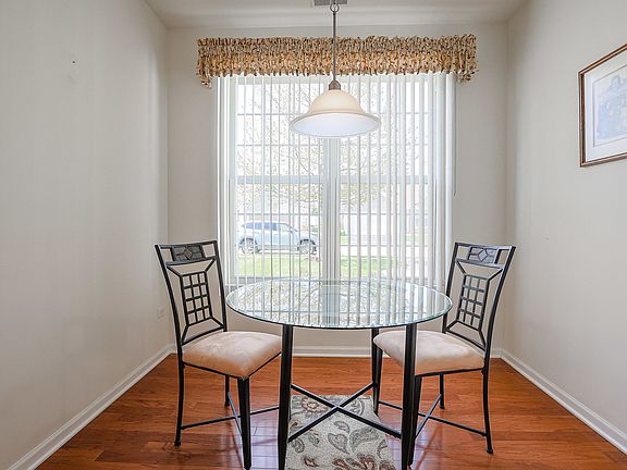 5th image of 13424 Meadowlark Ln