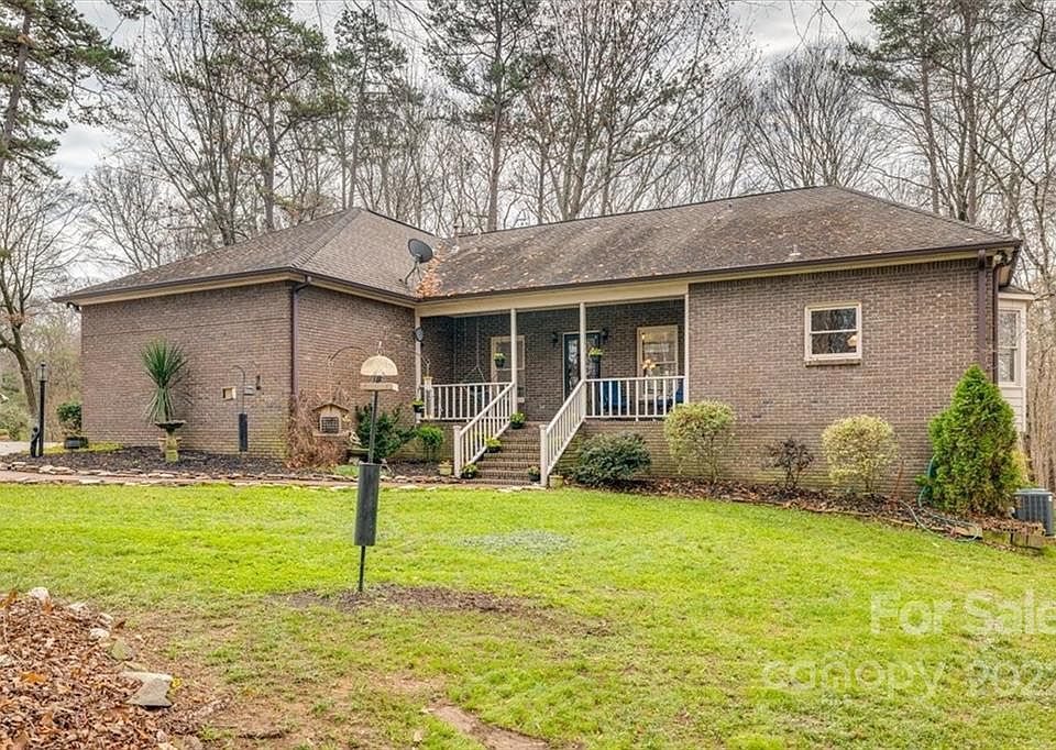 1800 Chestnut Ln, Matthews, NC 28104 Zillow