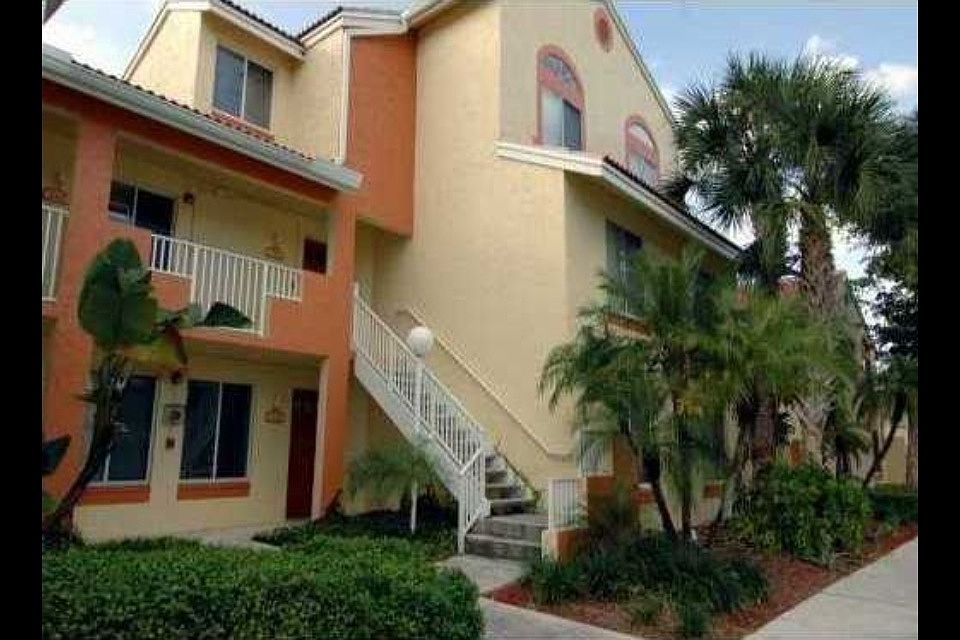 1st image of 954 Coral Club Dr #954