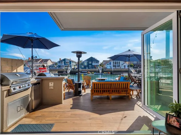 16141 Saint Croix Cir, Huntington Beach, CA 92649